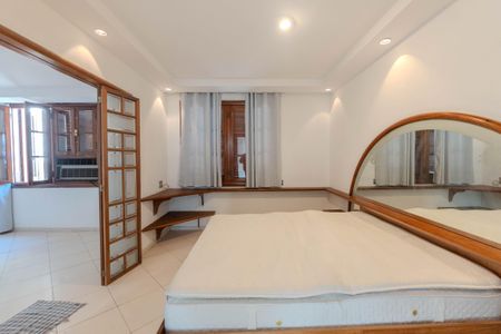 Apartamento para alugar com 54m², 1 quarto e sem vaga Apartamento para alugar com 54m², 1 quarto e sem vagaSuíte 1