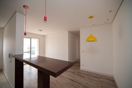 Sala de apartamento para alugar com 3 quartos, 70m² em Jardim Iracema, Barueri