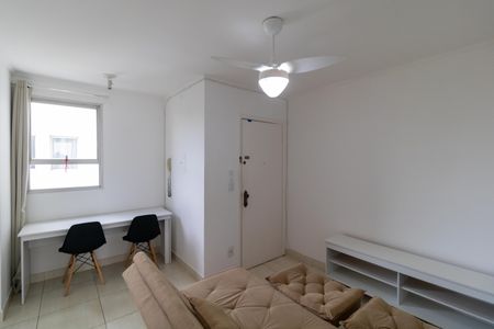 Sala de apartamento para alugar com 1 quarto, 40m² em Vila Itapura, Campinas