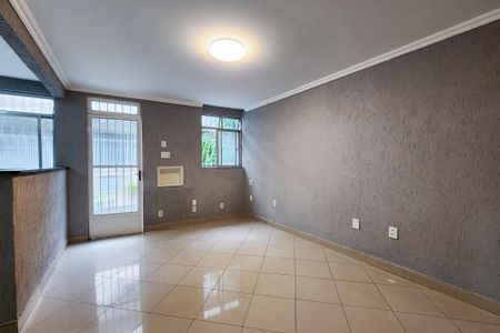 Sala de casa de condomínio à venda com 3 quartos, 170m² em Maracanã, Rio de Janeiro
