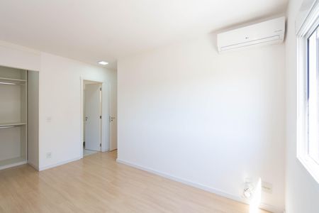 Sala de apartamento para alugar com 3 quartos, 70m² em Marechal Rondon, Canoas