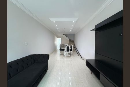 Sala de casa à venda com 3 quartos, 137m² em Vila Alzira, Santo André