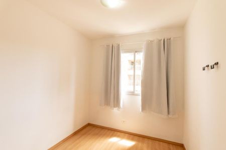 Quarto 1 de apartamento para alugar com 2 quartos, 60m² em Cidade Industrial, Curitiba
