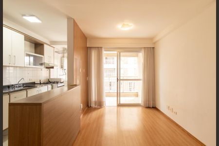 Sala de apartamento para alugar com 2 quartos, 60m² em Cidade Industrial, Curitiba