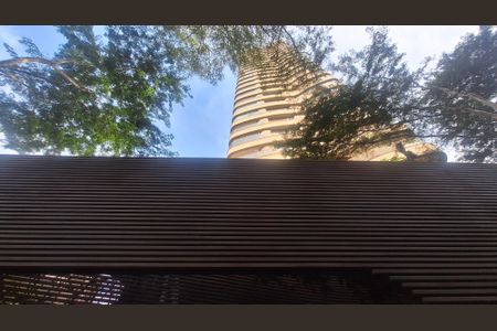 Studio para alugar com 50m², 1 quarto e 2 vagas Studio para alugar com 50m², 1 quarto e 2 vagasFachada e portaria