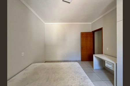 Sala/Quarto de apartamento para alugar com 1 quarto, 45m² em Barão Geraldo, Campinas