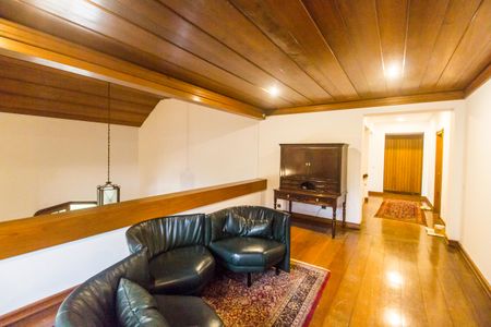 Sala de casa de condomínio para alugar com 4 quartos, 840m² em Alphaville, Barueri