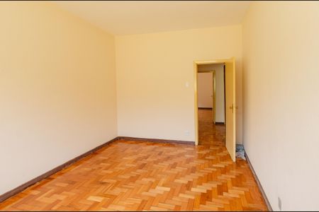 Quarto 1 de casa para alugar com 3 quartos, 120m² em Salgado Filho, Belo Horizonte