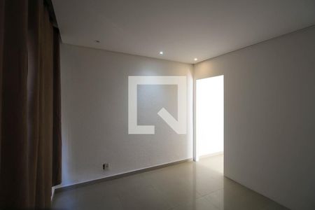Casa para alugar com 4 quartos, 299m² em Vila Formosa, São Paulo