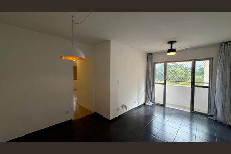Sala de apartamento para alugar com 3 quartos, 64m² em Jardim Jaqueline, São Paulo