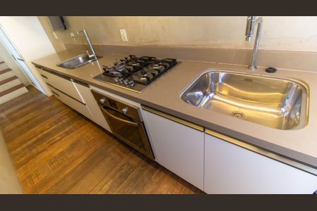 Apartamento à venda com 100m², 1 quarto e 2 vagas Apartamento à venda com 100m², 1 quarto e 2 vagasCozinha