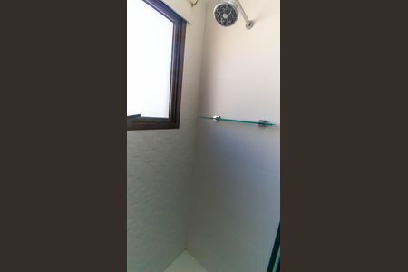 Apartamento à venda com 100m², 1 quarto e 2 vagas Apartamento à venda com 100m², 1 quarto e 2 vagasBanheiro da Suite
