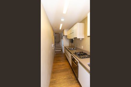 Apartamento à venda com 100m², 1 quarto e 2 vagas Apartamento à venda com 100m², 1 quarto e 2 vagasCozinha