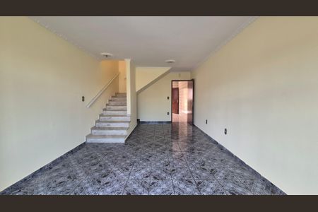 Sala de casa à venda com 3 quartos, 120m² em Jardim Santo Antônio, Santo André