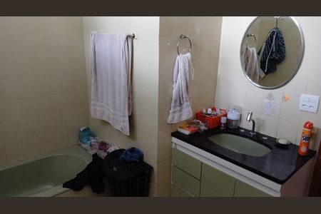 Casa à venda com 400m², 3 quartos e 3 vagas Casa à venda com 400m², 3 quartos e 3 vagasQuarto