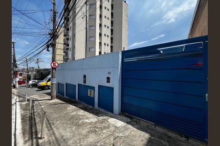 Casa à venda com 499m², 5 quartos e 8 vagas Casa à venda com 499m², 5 quartos e 8 vagasFachada
