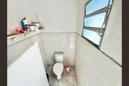 Casa à venda com 499m², 5 quartos e 8 vagas Casa à venda com 499m², 5 quartos e 8 vagasBanheiro da Pisina