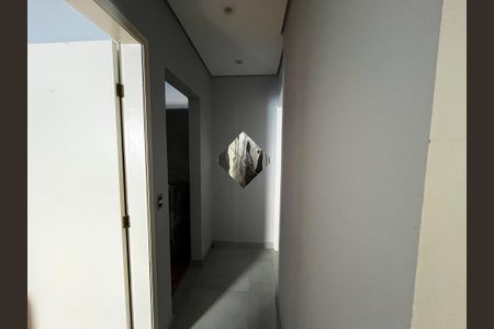 Casa à venda com 499m², 5 quartos e 8 vagas Casa à venda com 499m², 5 quartos e 8 vagasCorredor/Quartos