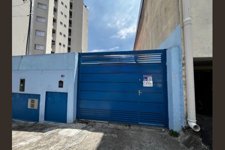 Casa à venda com 499m², 5 quartos e 8 vagas Casa à venda com 499m², 5 quartos e 8 vagasFachada