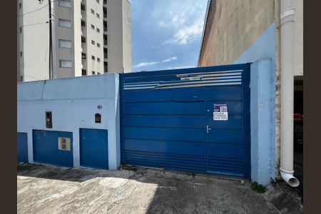 Casa à venda com 499m², 5 quartos e 8 vagas Casa à venda com 499m², 5 quartos e 8 vagasFachada