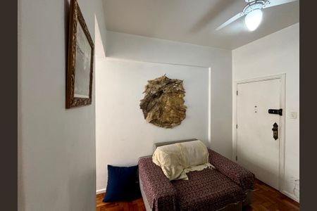 Sala de apartamento para alugar com 2 quartos, 55m² em Copacabana, Rio de Janeiro