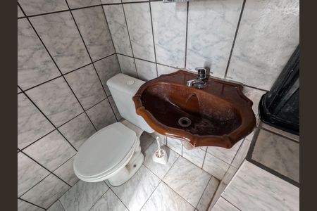 Casa para alugar com 40m², 1 quarto e sem vaga Casa para alugar com 40m², 1 quarto e sem vagaBanheiro