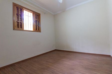 Quarto 1 de casa para alugar com 3 quartos, 200m² em Vila Ré, São Paulo