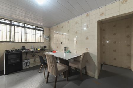 Casa à venda com 236m², 5 quartos e 2 vagas Casa à venda com 236m², 5 quartos e 2 vagasSala/Cozinha -Casa 2