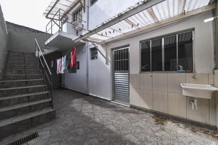 Casa à venda com 236m², 5 quartos e 2 vagas Casa à venda com 236m², 5 quartos e 2 vagasÁrea comum - Lavanderia -Casa 1