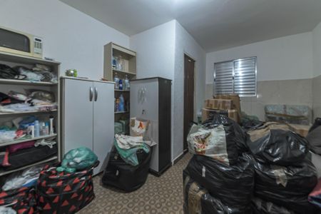 Casa à venda com 236m², 5 quartos e 2 vagas Casa à venda com 236m², 5 quartos e 2 vagasQuarto de Serviço -Casa 1