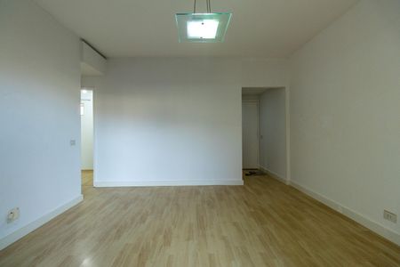 Sala de apartamento para alugar com 1 quarto, 67m² em Vila Isabel, Rio de Janeiro