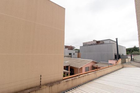 Vista da Sala de apartamento para alugar com 2 quartos, 60m² em Bacacheri, Curitiba