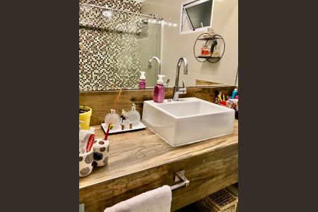 Banheiro de casa para alugar com 1 quarto, 78m² em Vila Clementino, São Paulo