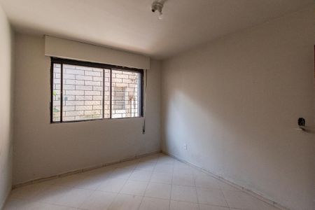Quarto de apartamento para alugar com 1 quarto, 52m² em Medianeira, Porto Alegre