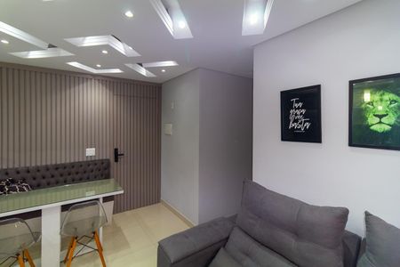Sala de apartamento para alugar com 2 quartos, 47m² em Vila Antonieta, São Paulo
