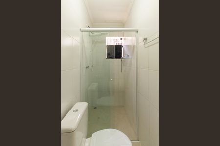 Banheiro da Suíte de casa para alugar com 3 quartos, 109m² em Parque Maria Luiza, São Paulo