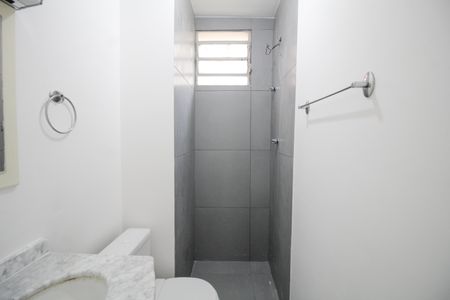 Apartamento à venda com 51m², 2 quartos e 1 vaga Apartamento à venda com 51m², 2 quartos e 1 vagaBanheiro