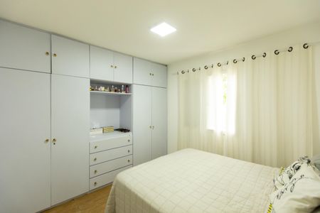 Quarto 1 de apartamento à venda com 2 quartos, 63m² em Vila Orozimbo Maia, Campinas
