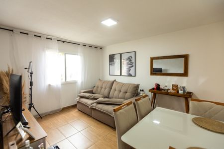 Sala de apartamento à venda com 2 quartos, 63m² em Vila Orozimbo Maia, Campinas