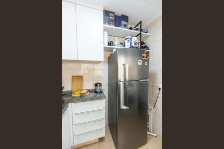 Cozinha de apartamento à venda com 2 quartos, 63m² em Vila Orozimbo Maia, Campinas