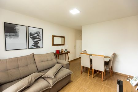 Sala de apartamento à venda com 2 quartos, 63m² em Vila Orozimbo Maia, Campinas