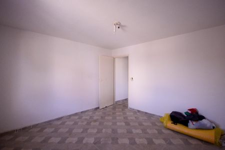 Quarto 2 de casa para alugar com 2 quartos, 50m² em Vila Brasilina, São Paulo