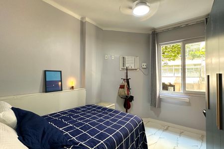 Quarto 1 de apartamento para alugar com 1 quarto, 40m² em Leme, Rio de Janeiro