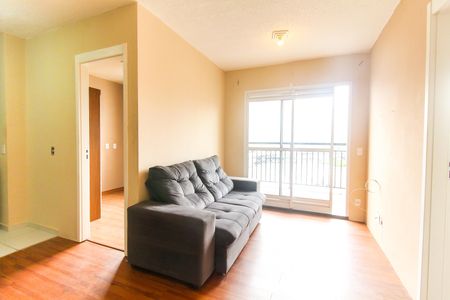 Sala/Cozinha de apartamento para alugar com 2 quartos, 38m² em Vila Taquari, São Paulo