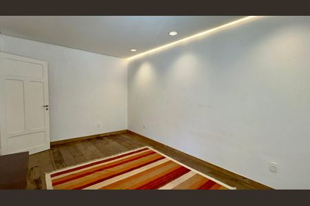 Sala de apartamento à venda com 2 quartos, 80m² em Jardim Paulistano, São Paulo