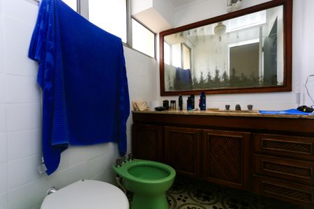 Apartamento para alugar com 198m², 4 quartos e 3 vagas Apartamento para alugar com 198m², 4 quartos e 3 vagasBanheiro da Suíte 4