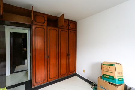 Apartamento para alugar com 198m², 4 quartos e 3 vagas Apartamento para alugar com 198m², 4 quartos e 3 vagasSuíte 2