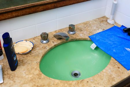 Apartamento para alugar com 198m², 4 quartos e 3 vagas Apartamento para alugar com 198m², 4 quartos e 3 vagasBanheiro da Suíte 4