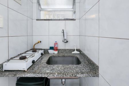 Cozinha de kitnet/studio para alugar com 1 quarto, 30m² em Botafogo, Rio de Janeiro