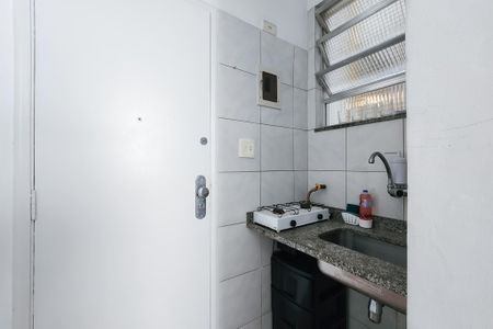 Cozinha de kitnet/studio para alugar com 1 quarto, 30m² em Botafogo, Rio de Janeiro